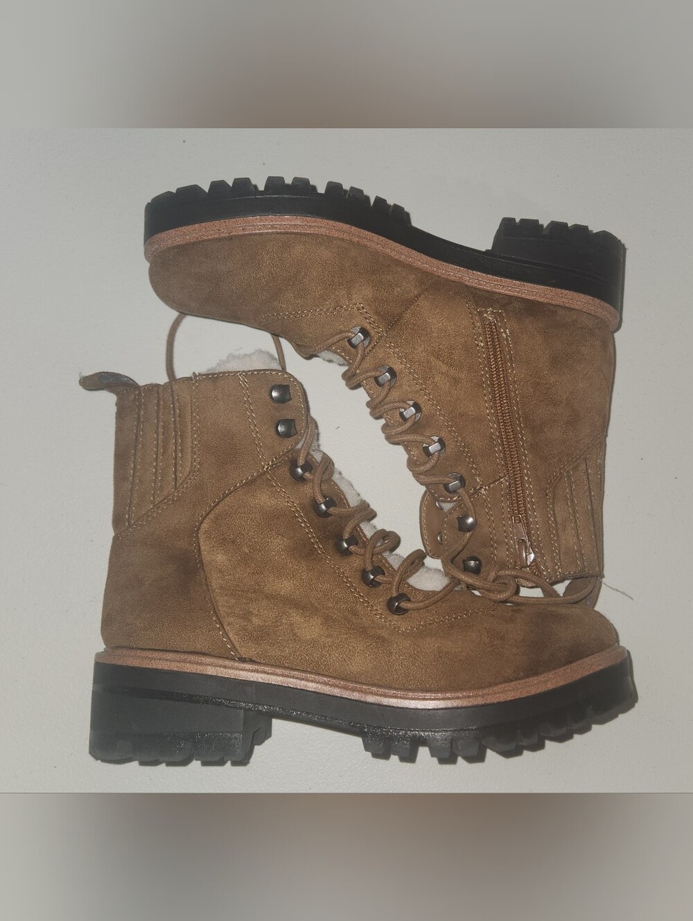 Women’s Indigo Rd. Brown Faux Suede Lace-Up Shearling Ankle Boots Size 7